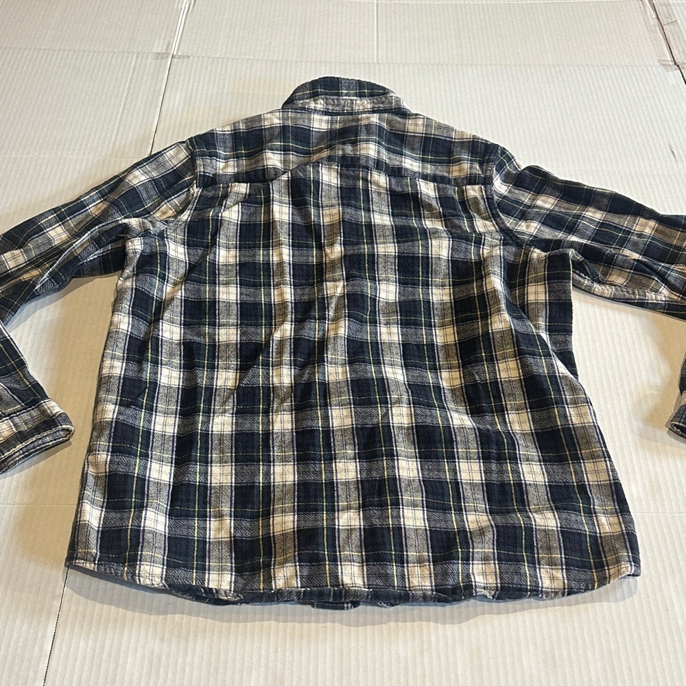 LL Bean relaxed fit Plaid Button-Up Shirt 100% cotton green navy and cream - Picture 7 of 9